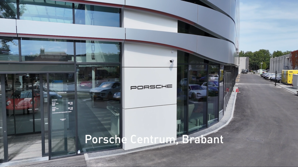 Porsche Centrum Brabant - Tegelgroep Nederland Projects